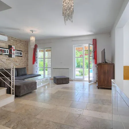 Bella By Interhome فيلة Marčana