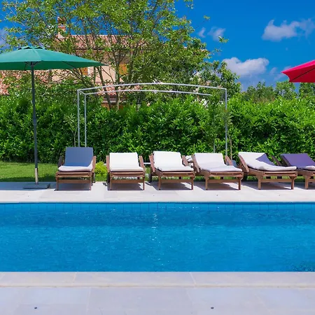 Bella By Interhome Villa Marčana